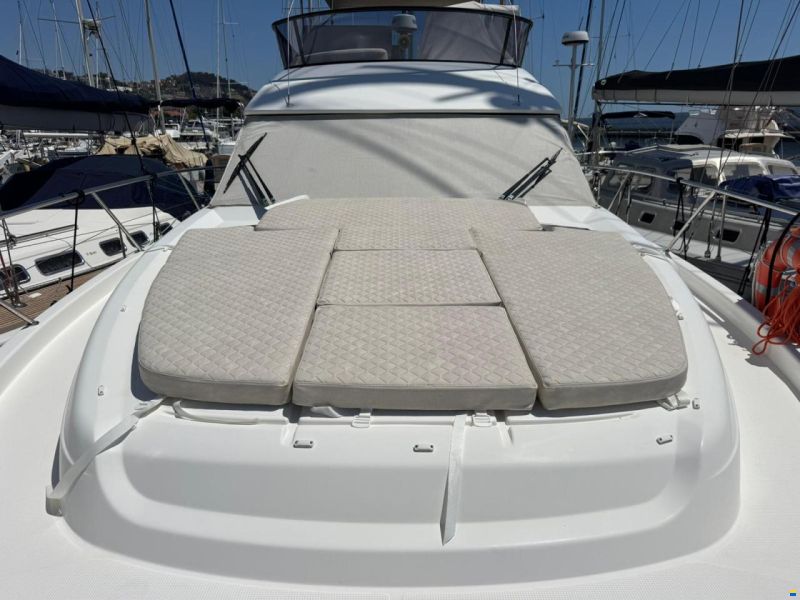 Bavaria Virtess 42 Fly