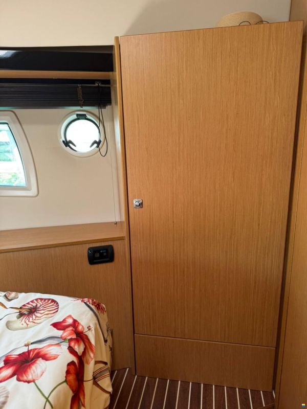 Bavaria Virtess 42 Fly