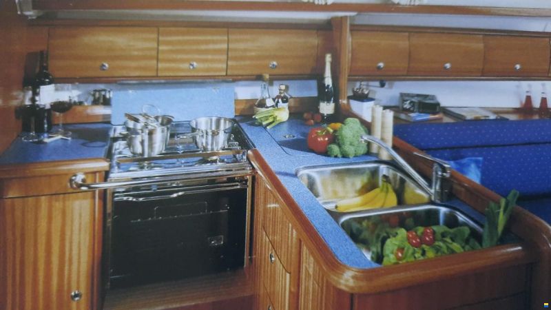 Bavaria 36