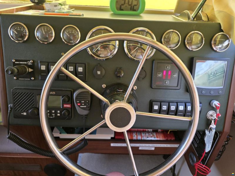 Campion Toba 270CB