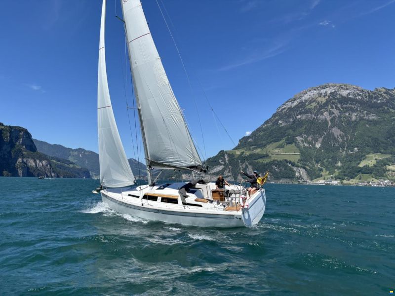 Hanse 345
