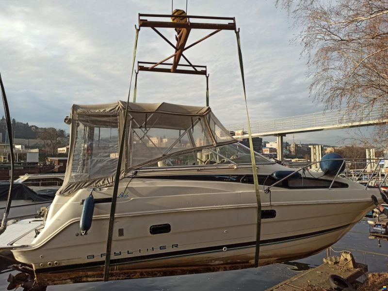 Bayliner 2355 Ciera