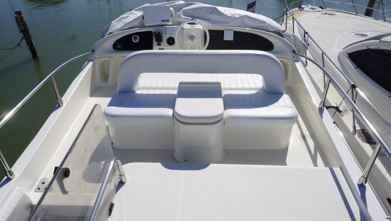 Azimut AZ 40 Fly