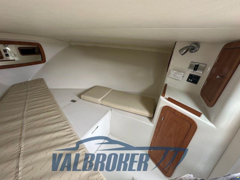 Chris Craft CORSAIR 28