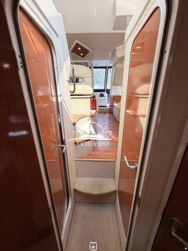 Sealine F 34