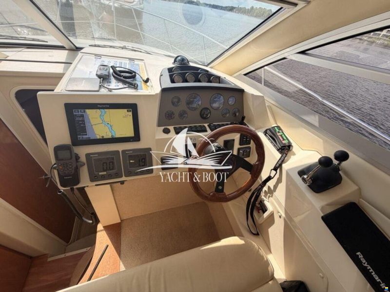 Sealine F 34