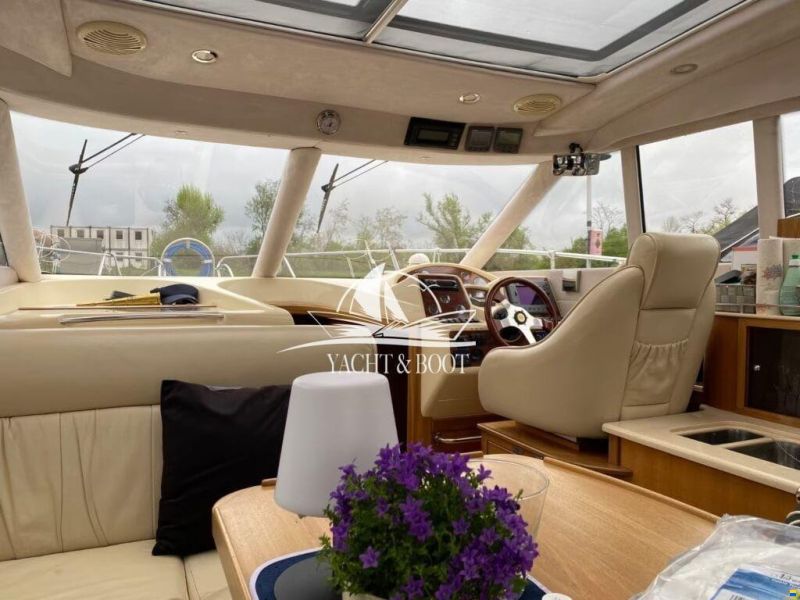 Galeon 330 HT
