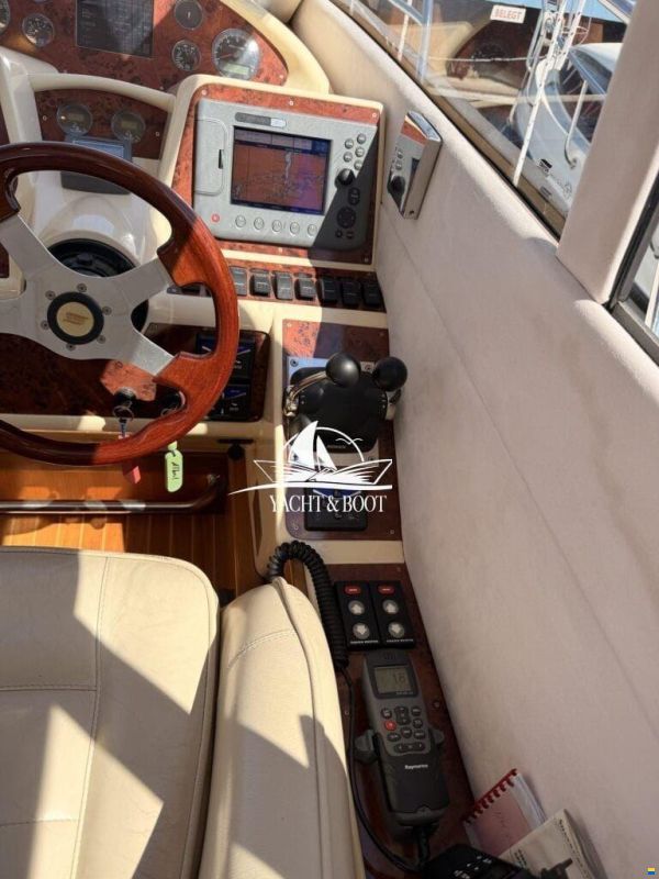 Galeon 330 HT