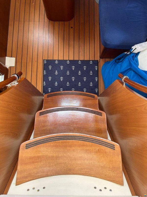 Beneteau OCEANIS 411