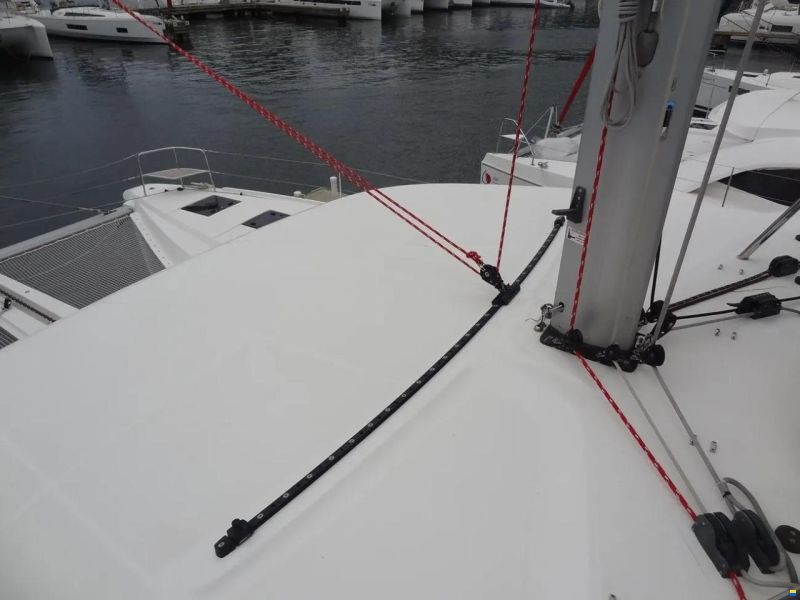 Lagoon 50
