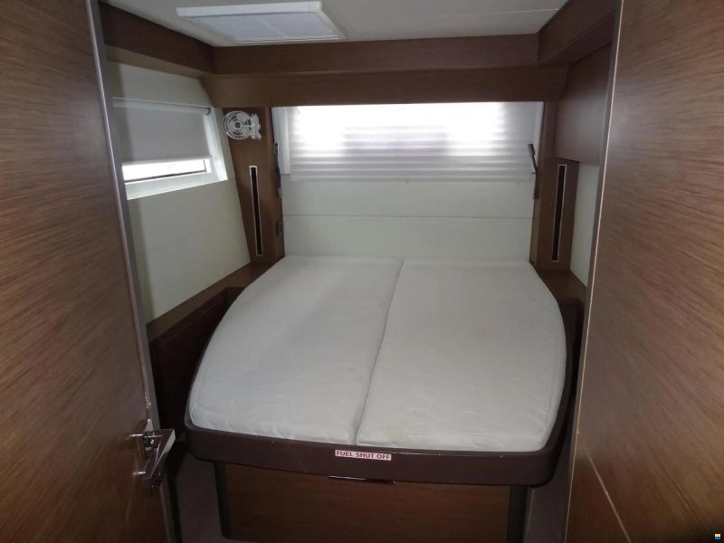 Lagoon 50