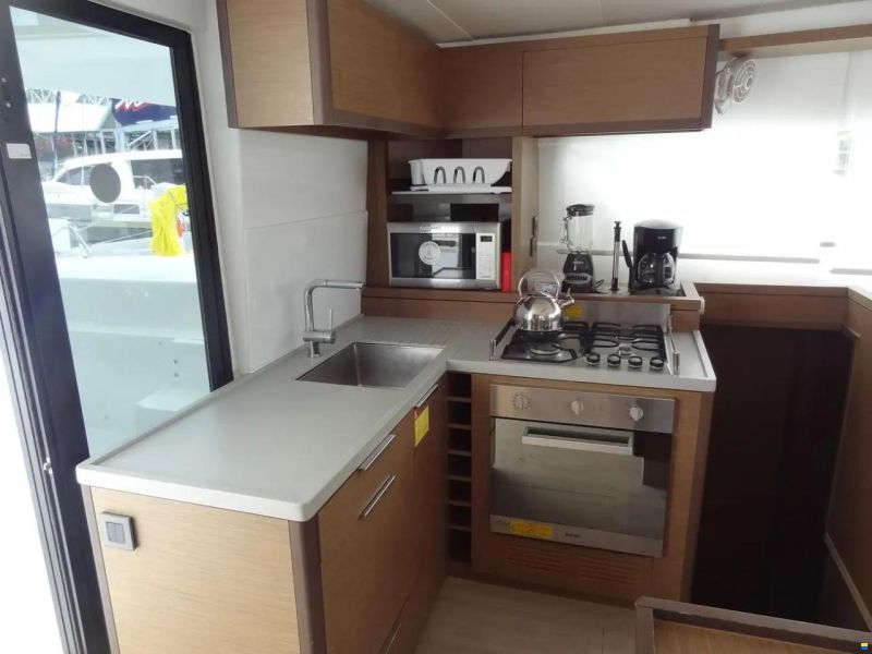 Lagoon 50