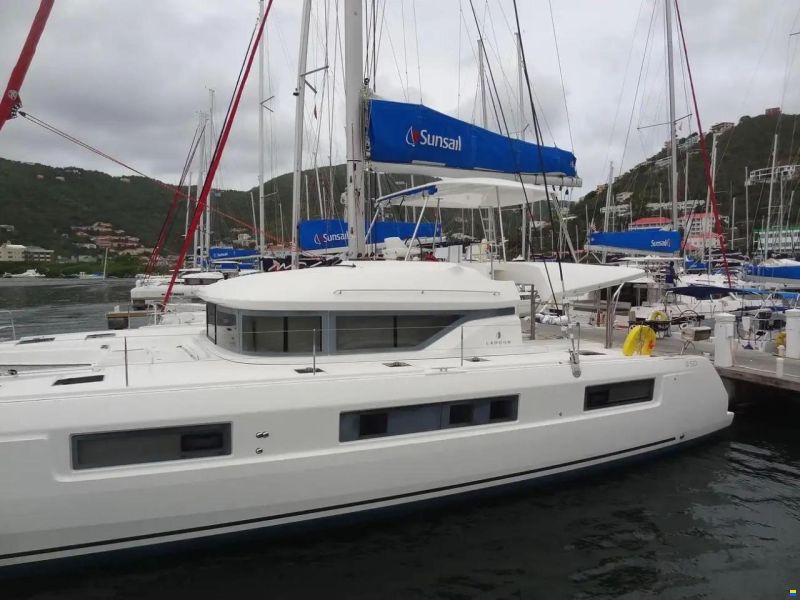 Lagoon 50