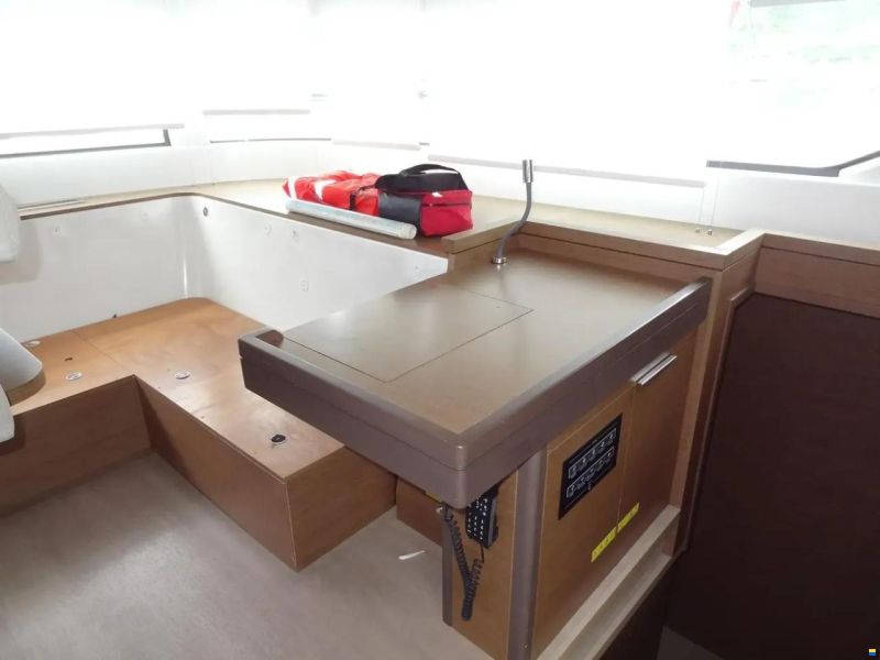 Lagoon 50