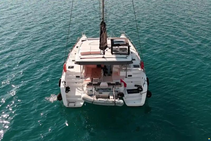 Lagoon 40