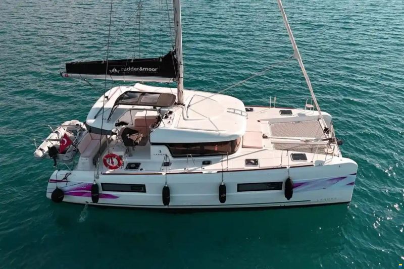 Lagoon 40