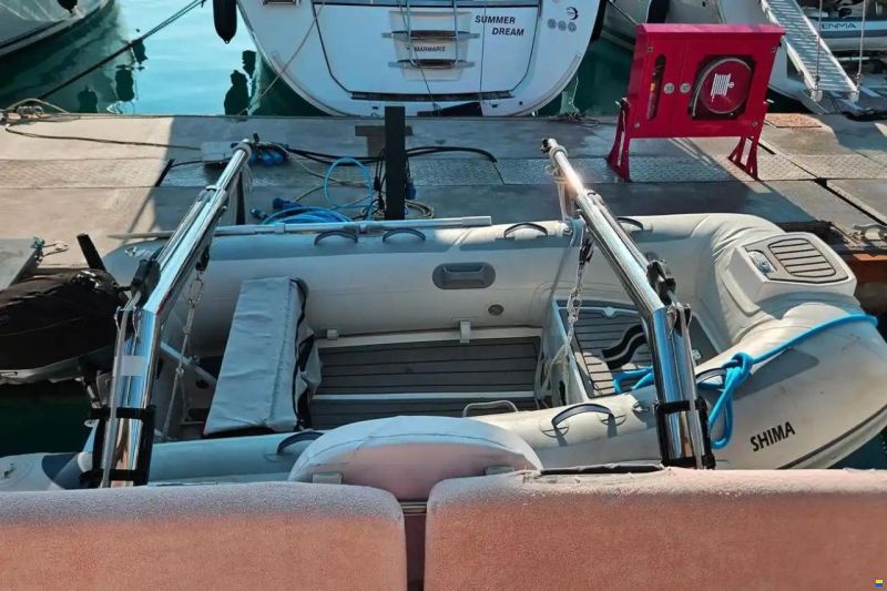 Lagoon 40