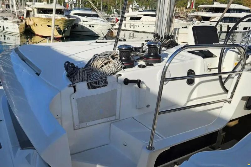 Lagoon 46
