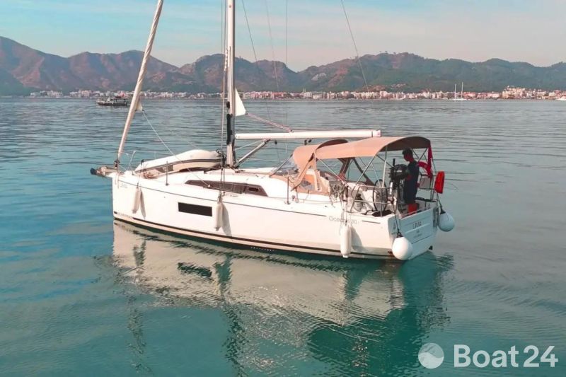 Beneteau Oceanis 30.1