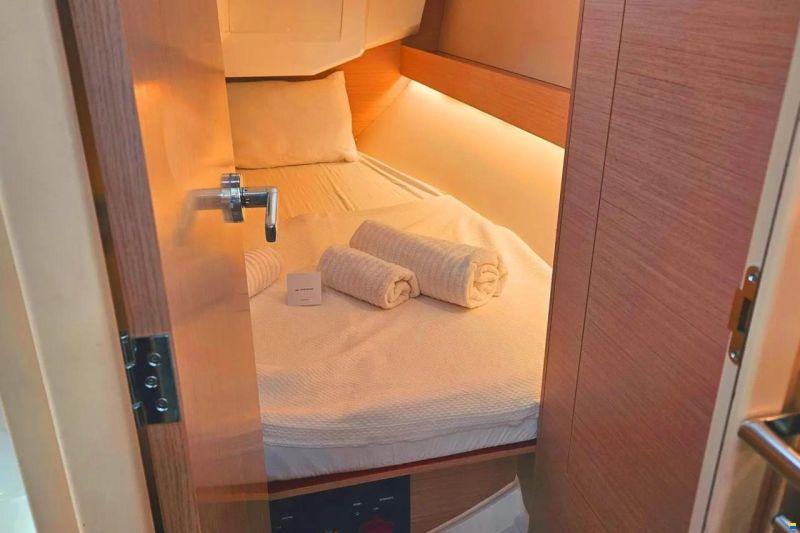 Beneteau Oceanis 30.1