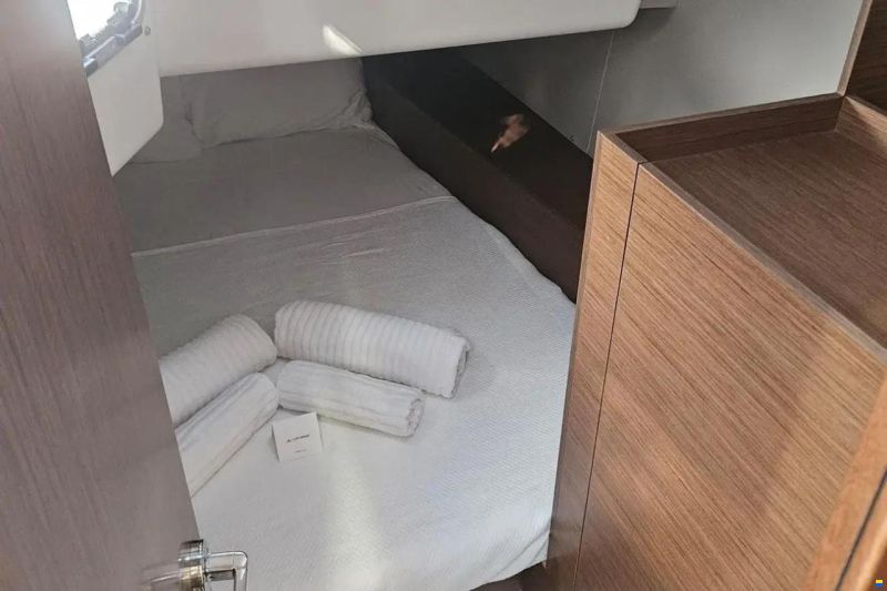 Beneteau Oceanis 34.1