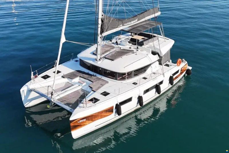 Lagoon 51