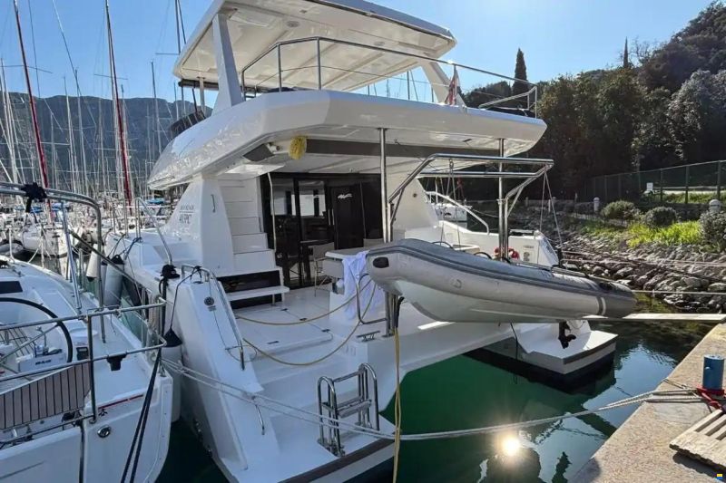 Leopard 40 Powercat
