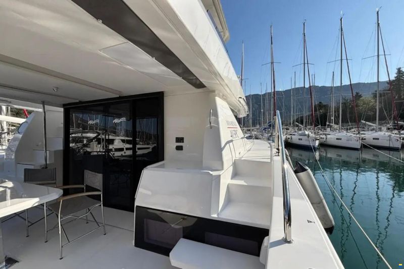 Leopard 40 Powercat