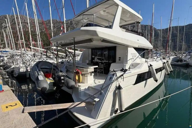 Leopard 40 Powercat