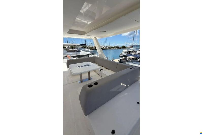 Leopard 53 Powercat