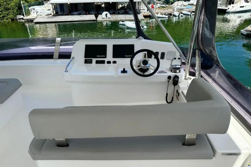 Leopard 53 Powercat