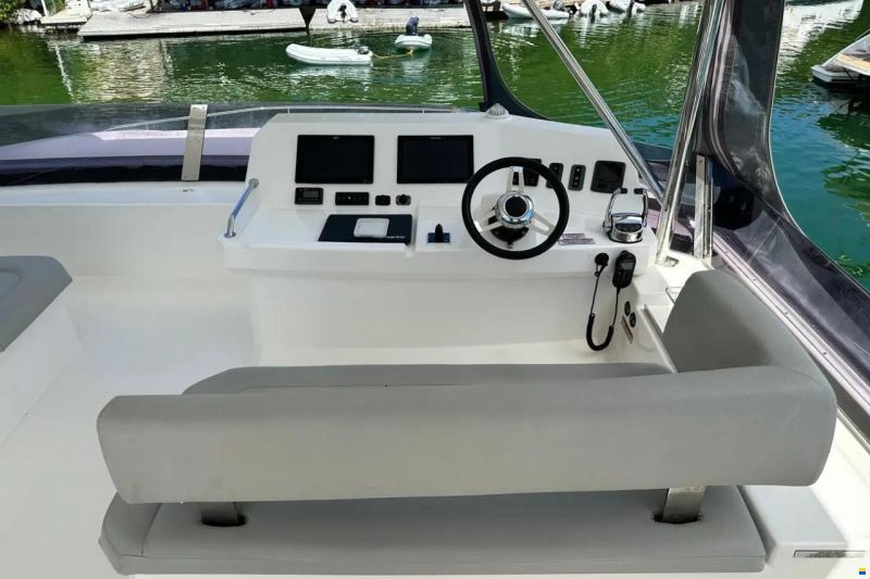 Leopard 53 Powercat