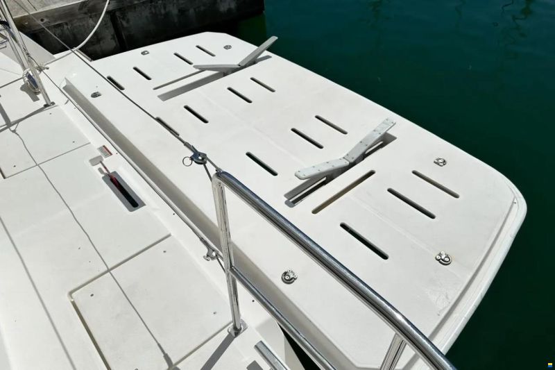 Leopard 53 Powercat