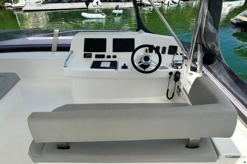 Leopard 53 Powercat