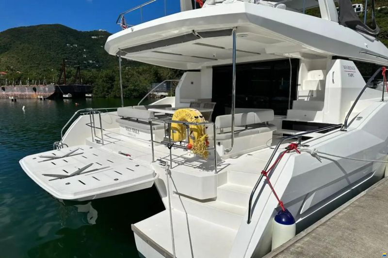 Leopard 53 Powercat