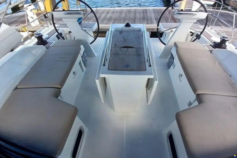 Beneteau Oceanis 46.1