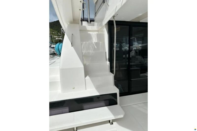 Leopard 40 Powercat