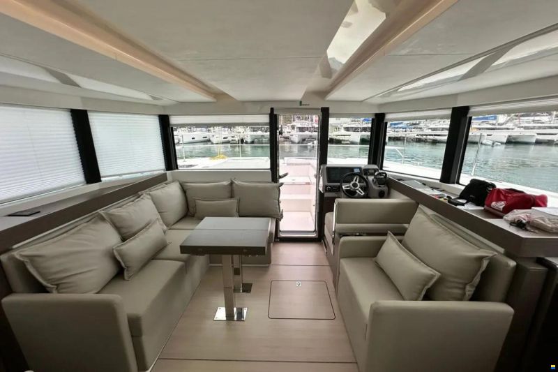 Leopard 40 Powercat