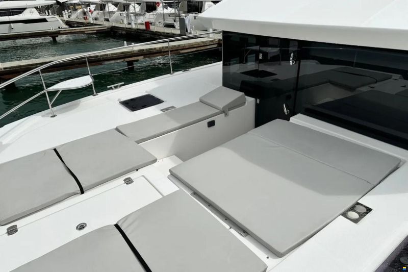 Leopard 40 Powercat