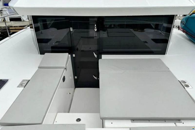 Leopard 40 Powercat