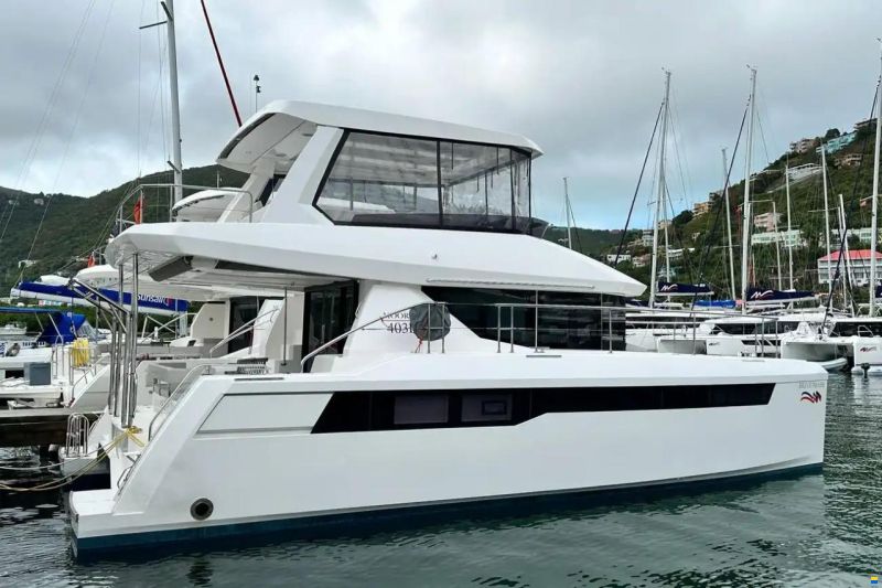 Leopard 40 Powercat