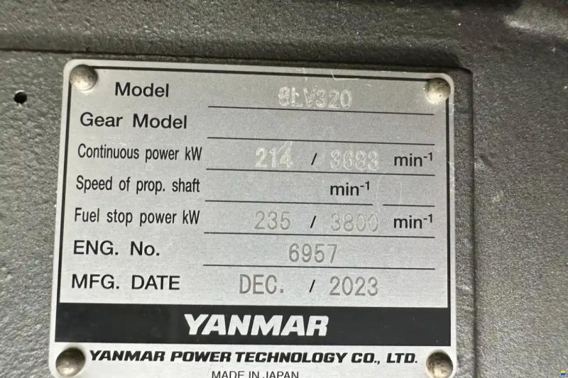 Leopard 40 Powercat