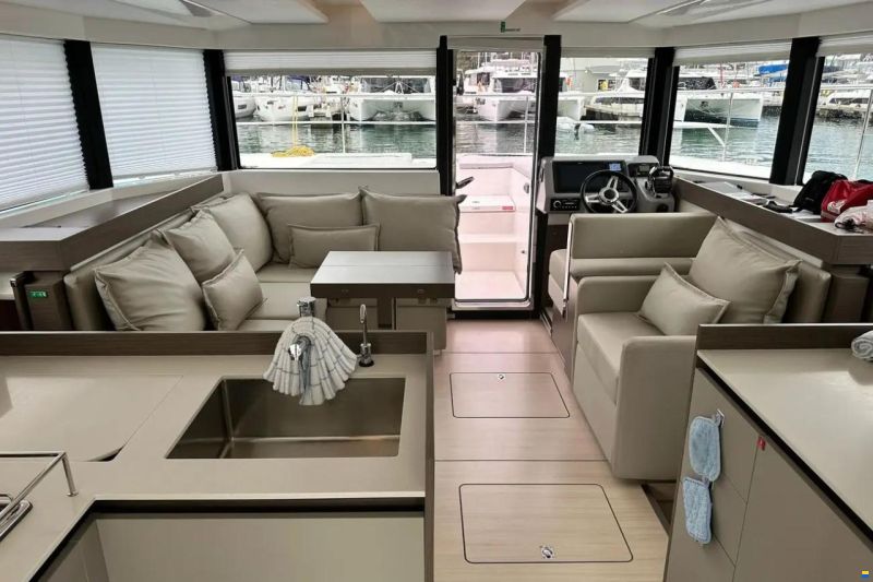 Leopard 40 Powercat