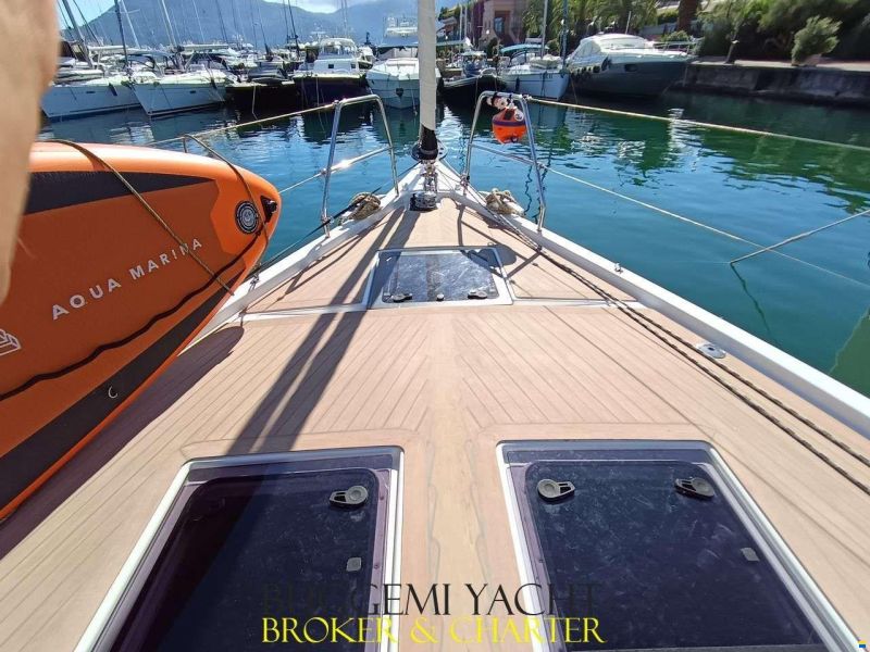 Dufour 470