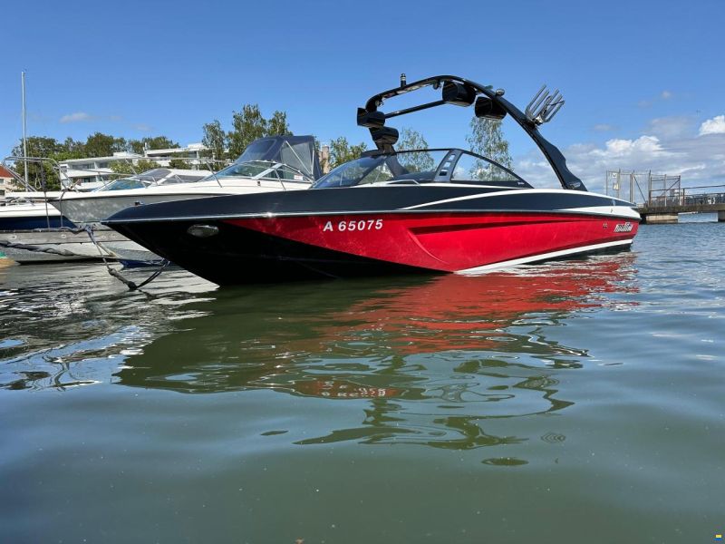 Malibu Wakesetter VLX