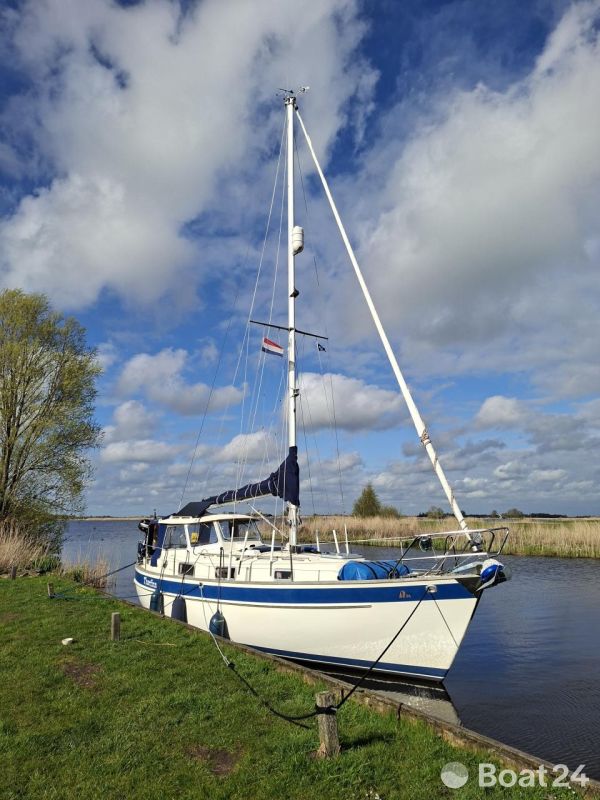 Hallberg-Rassy 94
