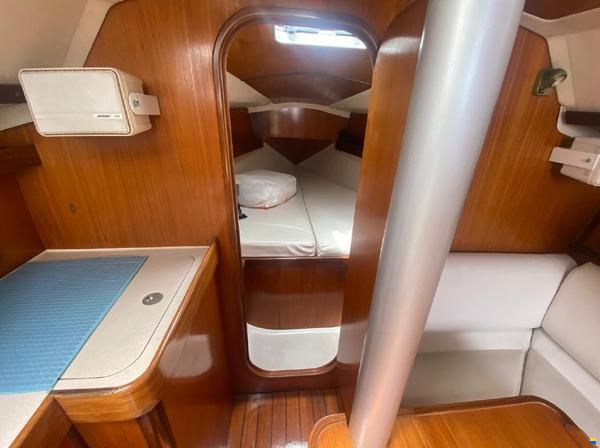 Beneteau Oceanis 320