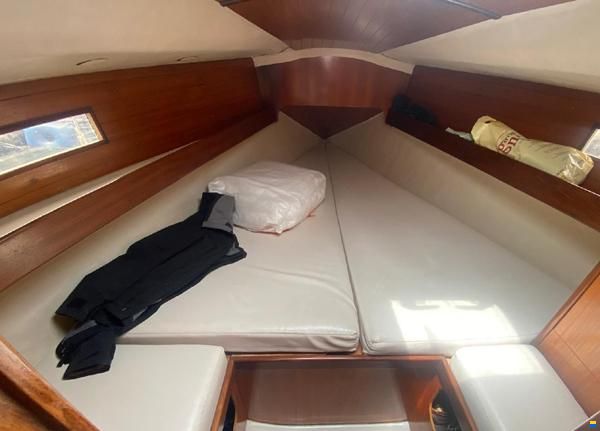 Beneteau Oceanis 320