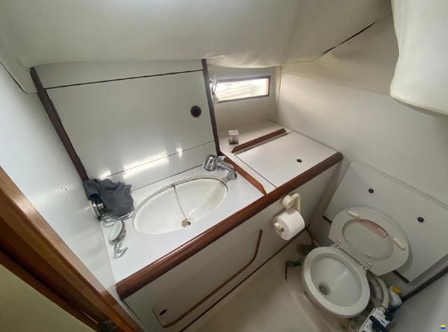 Beneteau Oceanis 320