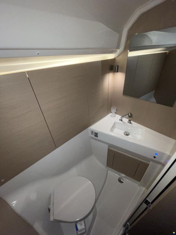 Beneteau Oceanis 40.1